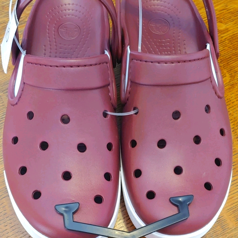 Crocs